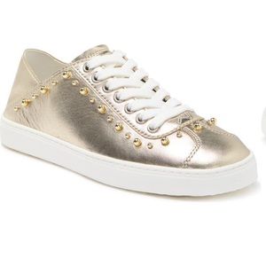 Stuart Weitzmam Sneakers